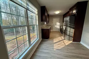 27 Montford Ct, Travelers Rest, SC 29690 - Photo 4