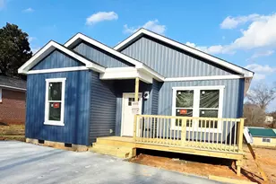 403 Tribble St, Seneca, SC 29678 - Photo 2