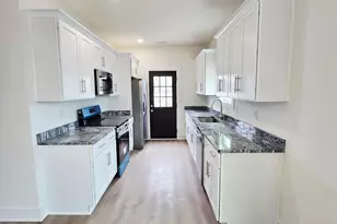 403 Tribble St, Seneca, SC 29678 - Photo 10