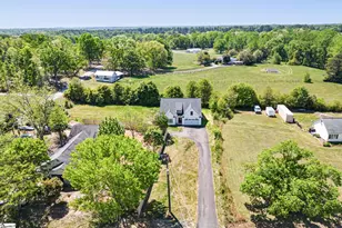 1434 Scuffletown Rd, Simpsonville, SC 29681 - Photo 48