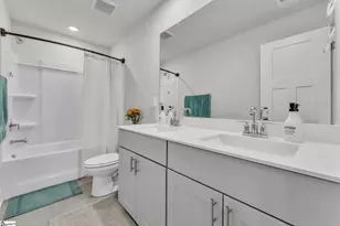 328 Roderick Ln, Greenville, SC 29605 - Photo 20