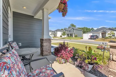 328 Roderick Lane, Greenville, SC 29605 - Photo 2