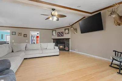 1320 Highway 182, Fair Play, SC 29643 - Photo 4
