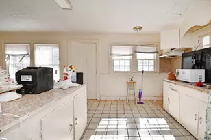 6 Beatrice St, Greenville, SC 29611 - Photo 38