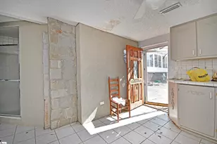 6 Beatrice St, Greenville, SC 29611 - Photo 44