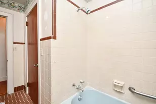 6 Beatrice St, Greenville, SC 29611 - Photo 16