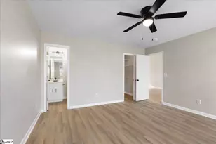 411 Portifino Ct, Boiling Springs, SC 29316 - Photo 12