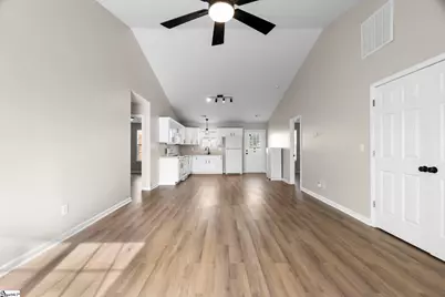 411 Portifino Court, Boiling Springs, SC 29316 - Photo 10