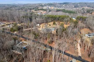 36 Glen Springs Rd, Travelers Rest, SC 29690 - Photo 32