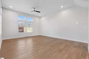 121 W Stone Ave, Greenville, SC 29609 - Photo 12