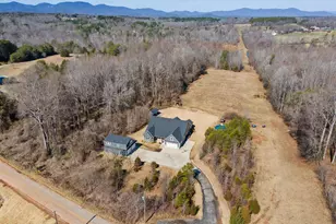 814 Campobello-Gramling School Rd, Campobello, SC 29322 - Photo 44