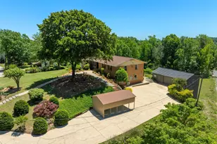 219 Fairview Dr, Greenville, SC 29609 - Photo 48