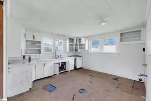 705 Old Seneca Rd, Central, SC 29630 - Photo 8