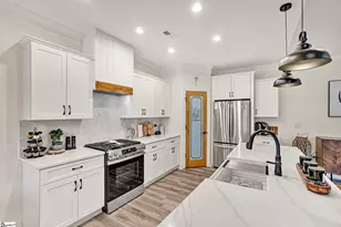 110 Baker Ct, Easley, SC 29640 - Photo 10