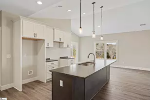 369 Scenic Ave, Campobello, SC 29322 - Photo 12