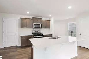 212 Deskin Ln, Fountain Inn, SC 29644 - Photo 10