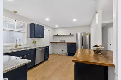 326 Merideth Circle, Spartanburg, SC 29306 - Photo 6