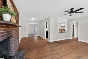 326 Merideth Cir, Spartanburg, SC 29306 - Photo 4