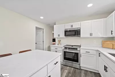 129 Holloway Boulevard, Belton, SC 29627 - Photo 10