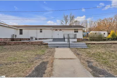 21 U Street, Honea Path, SC 29654 - Photo 1