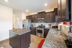 802 Longhorn Dr, Piedmont, SC 29673 - Photo 10