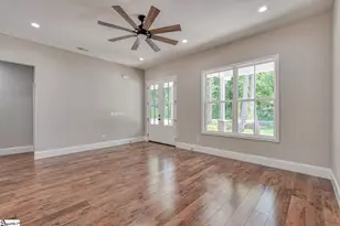 82 Old Schoolhouse Rd, Spartanburg, SC 29307 - Photo 4