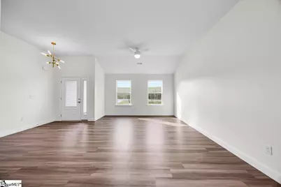 275 Ragan Street, Campobello, SC 29322 - Photo 8