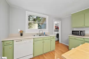 504 Blue Ridge St, Easley, SC 29640 - Photo 16