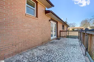 301 Dixon St, Clinton, SC 29325 - Photo 34