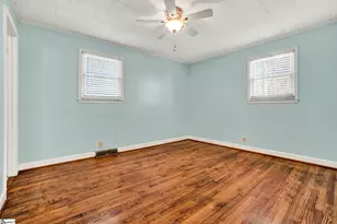 301 Dixon St, Clinton, SC 29325 - Photo 28