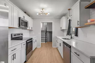 519 Longview Terrace, Greer, SC 29650 - Photo 8