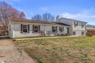 519 Longview Terrace, Greer, SC 29650 - Photo 2