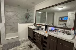 9070 Greenpond Rd, Gray Court, SC 29645 - Photo 8