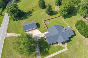 403 Bethlehem Ridge Rd, Pickens, SC 29671 - Photo 32