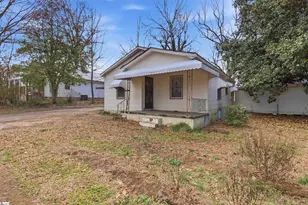 140 Simpson Ave, Woodruff, SC 29388 - Photo 2