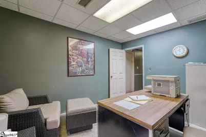 8202 Maxwell Circle, Spartanburg, SC 29303 - Photo 12