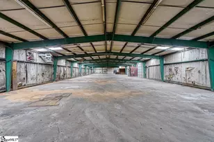 8202 Maxwell Cir, Spartanburg, SC 29303 - Photo 2