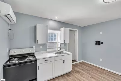 189-A North Street #Apt A, Spartanburg, SC 29306 - Photo 4