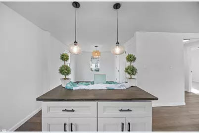 608 Littlejohn Street, Gaffney, SC 29341 - Photo 12