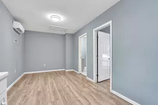 189-B North St, Spartanburg, SC 29306 - Photo 4