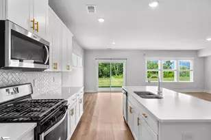 30 Shorncliffe Dr, Simpsonville, SC 29680 - Photo 4