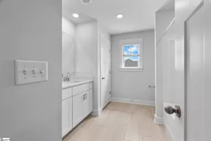 30 Shorncliffe Dr, Simpsonville, SC 29680 - Photo 14