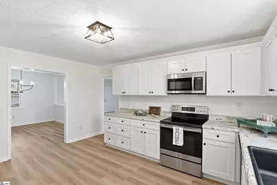 1006 Colleton Court, Easley, SC 29642 - Photo 6