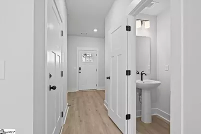 541 W Norvell Court, Spartanburg, SC 29307 - Photo 4