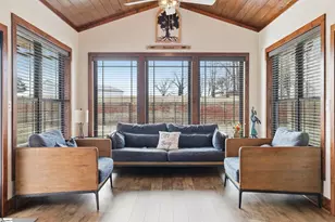 520 Holly Bush Rd, Easley, SC 29640 - Photo 10