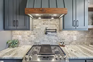 520 Holly Bush Rd, Easley, SC 29640 - Photo 2