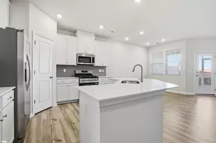 1736 Hidalgo Dr, Boiling Springs, SC 29316 - Photo 4