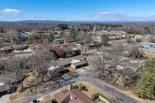 185 Tanager Cir, Greer, SC 29650 - Photo 32