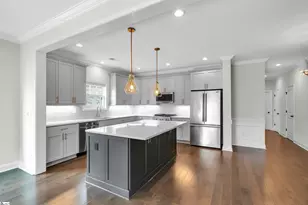 31 Peckham St, Greenville, SC 29607 - Photo 6