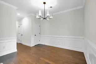 31 Peckham St, Greenville, SC 29607 - Photo 10